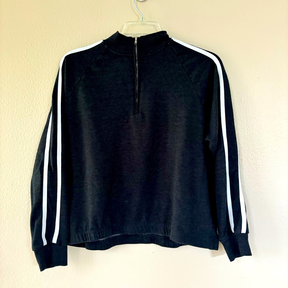 Used Torrid Charcoal Gray White Stripe Crop Active Quarter-Zip Pullover | Size 3